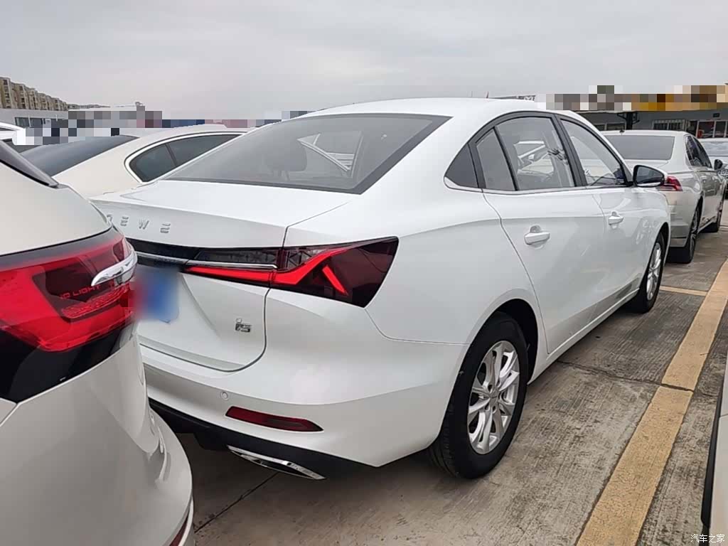 Roewe i5, 2025 6