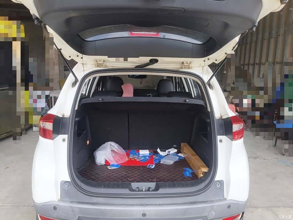 Changan CS15, 2017 19