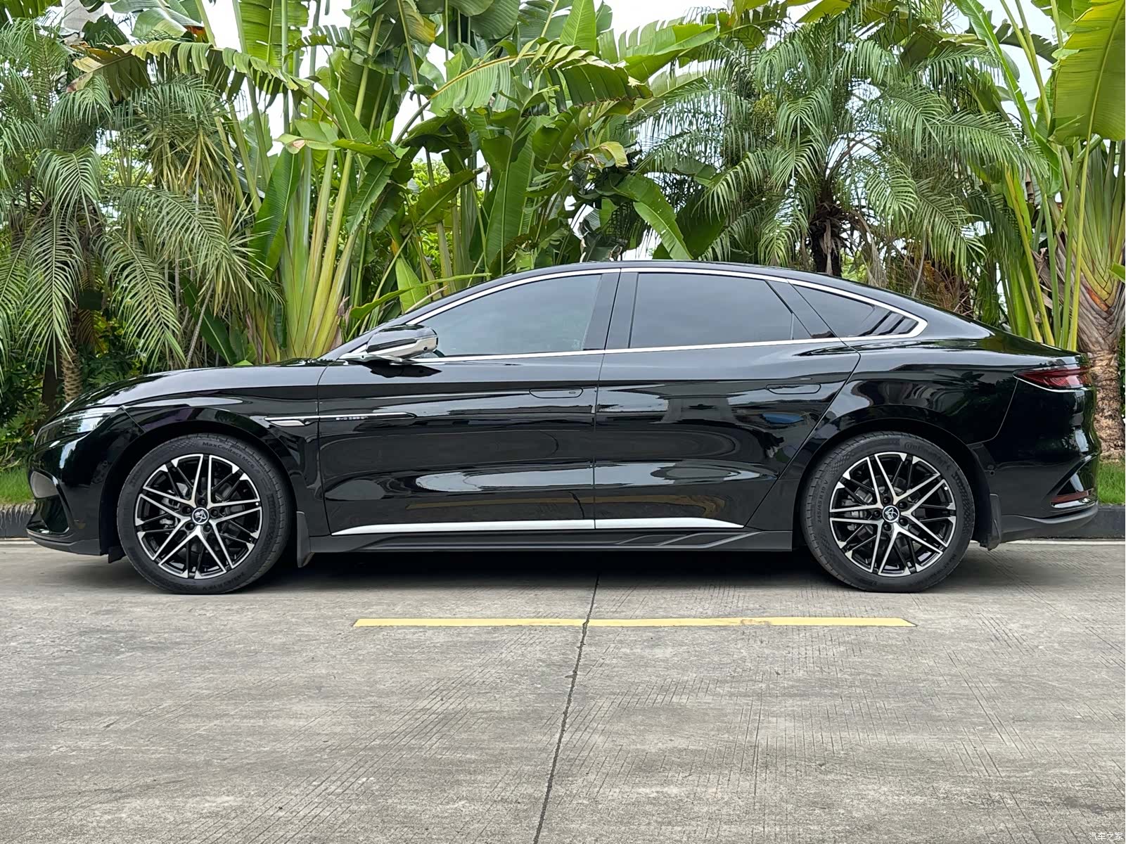 BYD Han, 2025 3