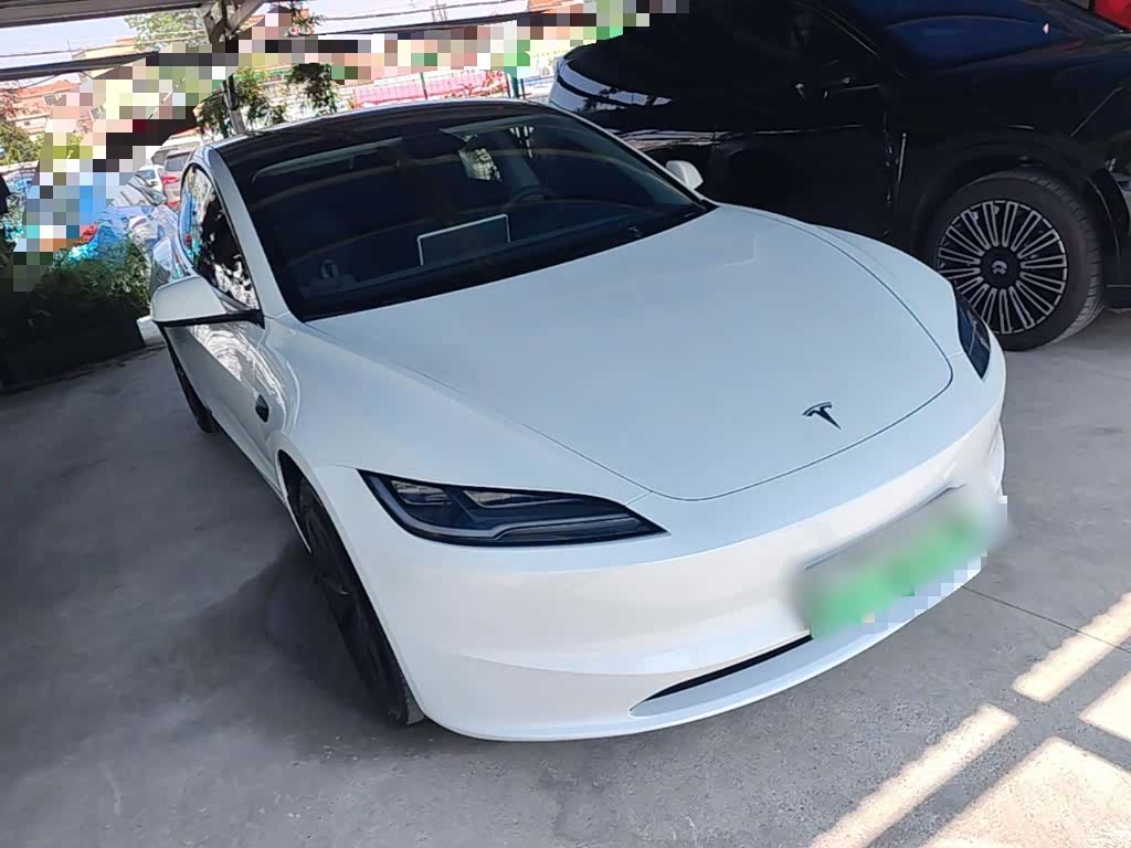 Tesla Model 3, 2024 22