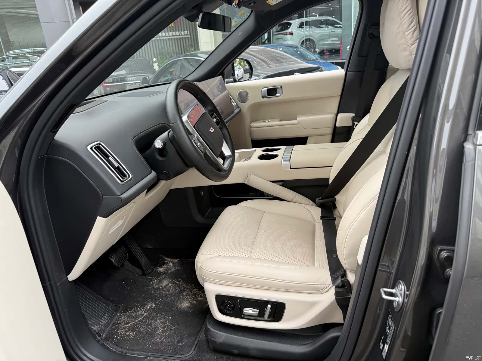 Li Auto L8, 2023 2