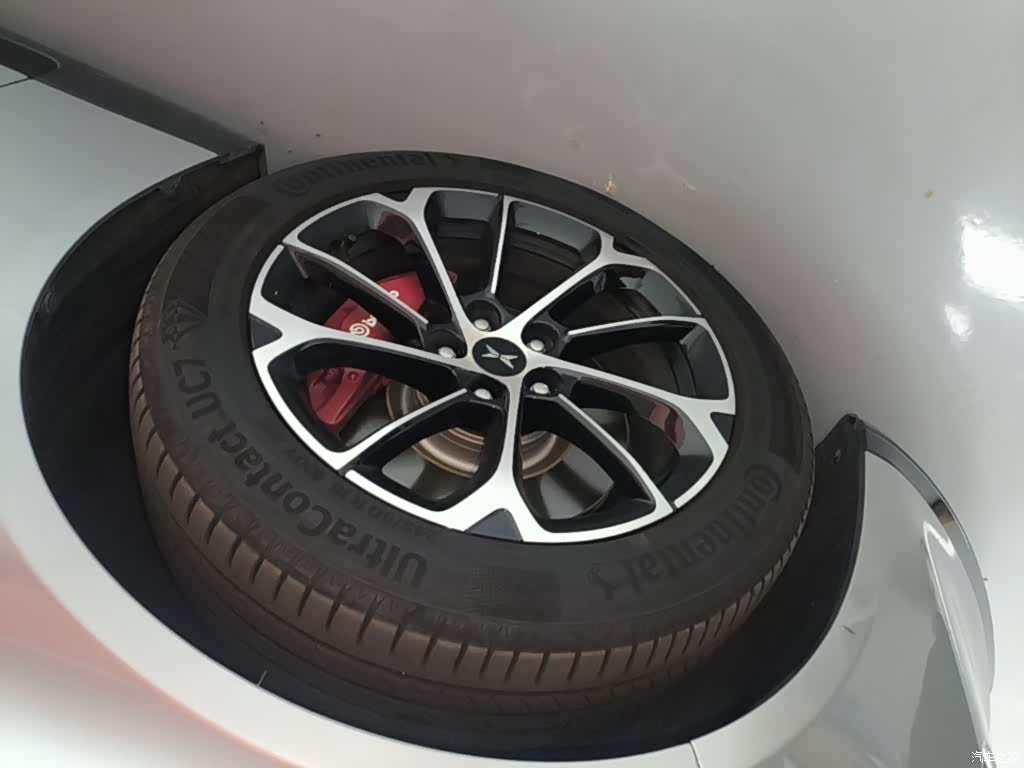 Xpeng P7, 2022 23