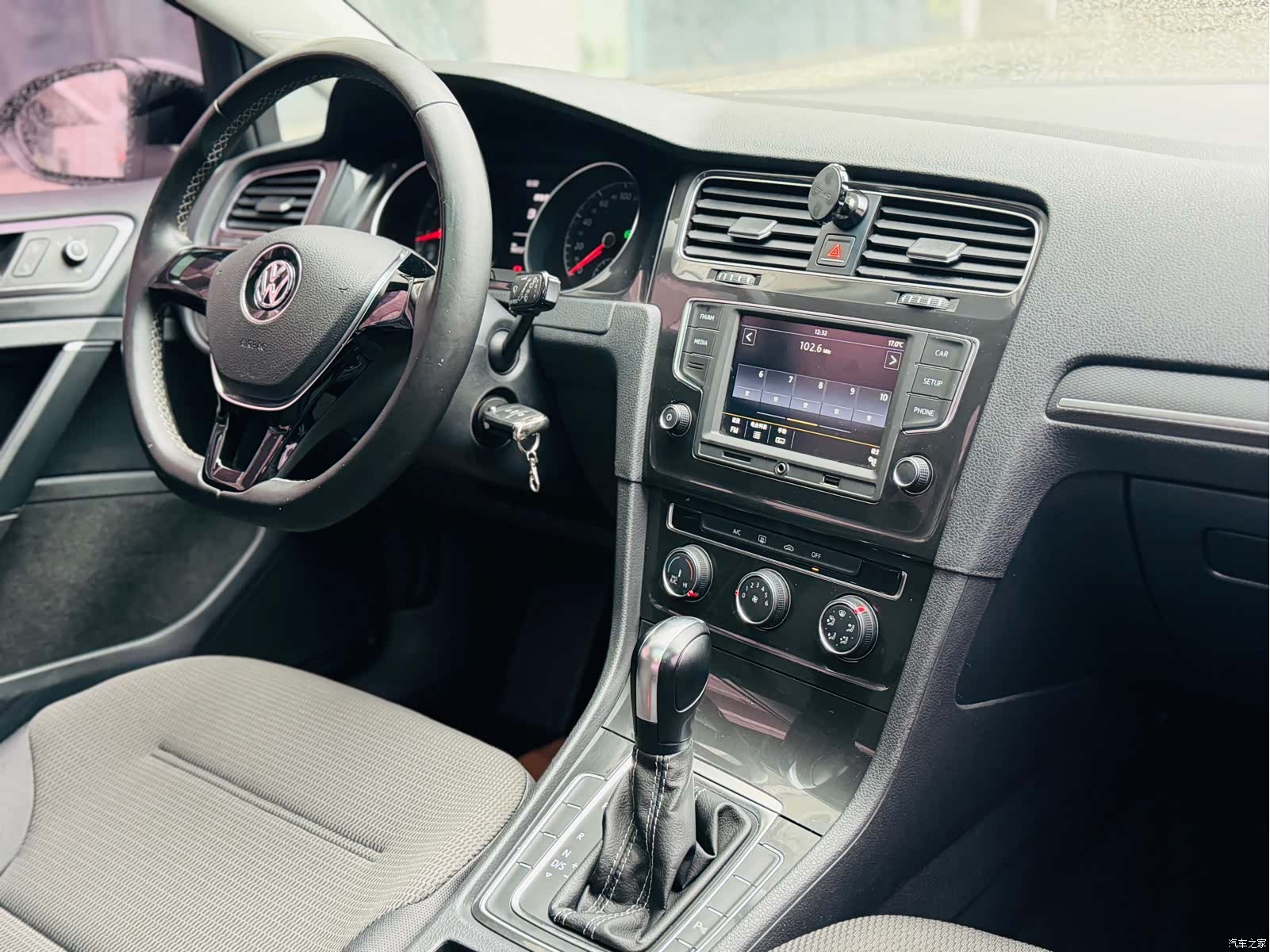 Volkswagen Golf, 2017 8
