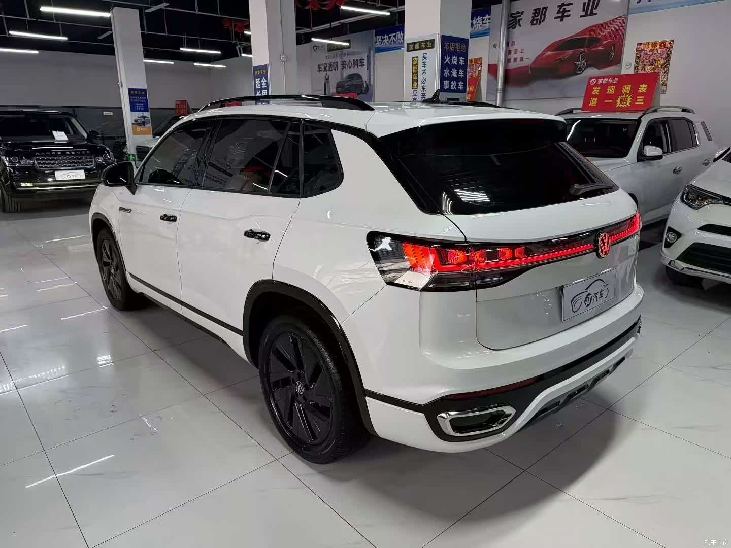 Volkswagen Tayron, 2023 все фото