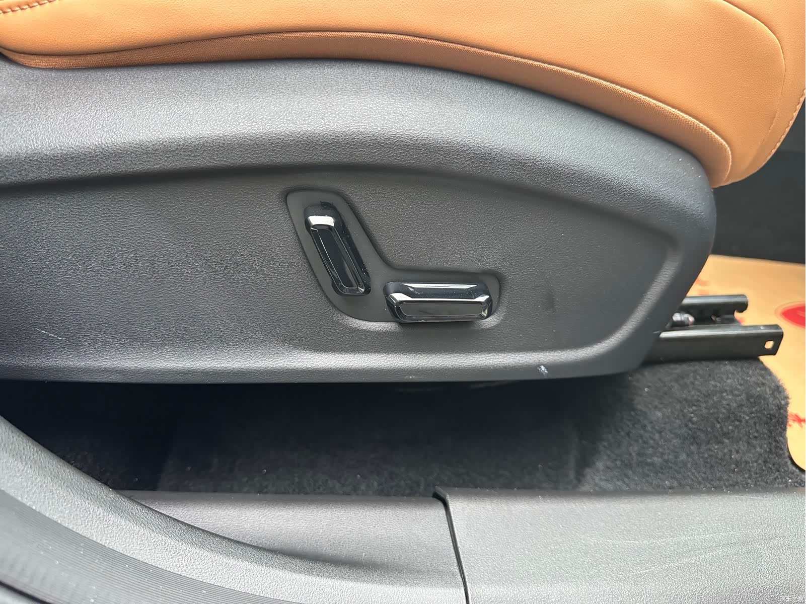 Geely Boyue, 2025 18