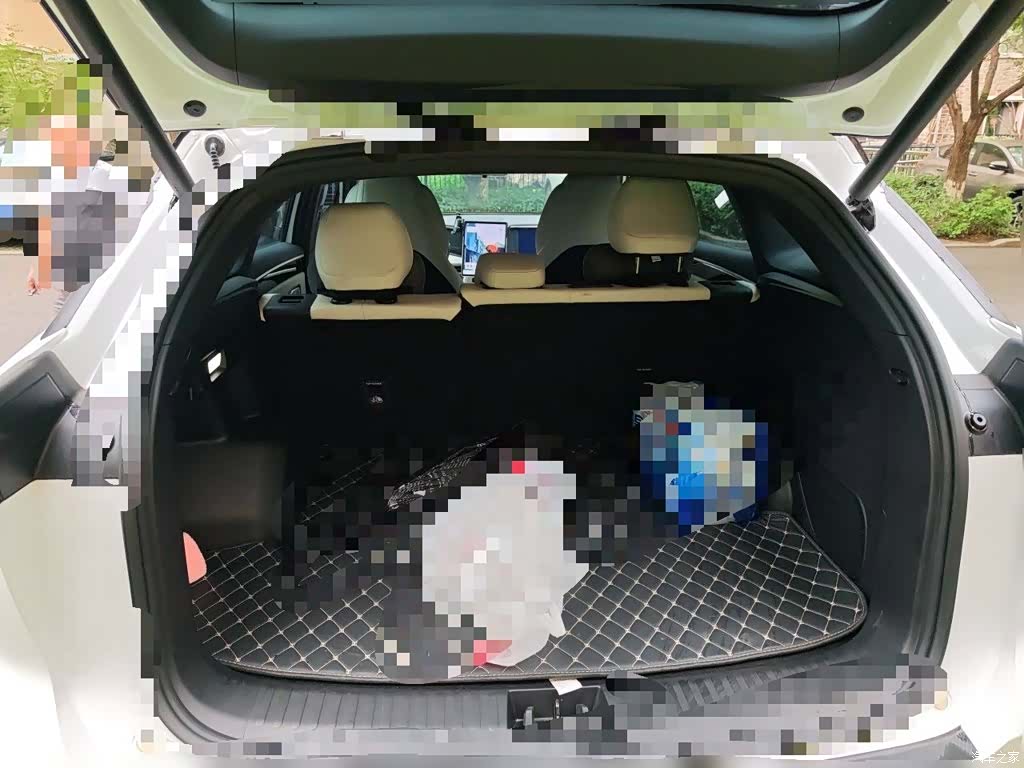 Geely Galaxy L7, 2023 20