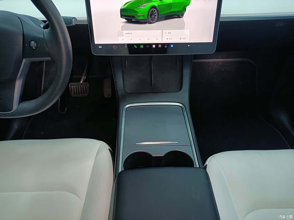 Tesla Model Y, 2022 14