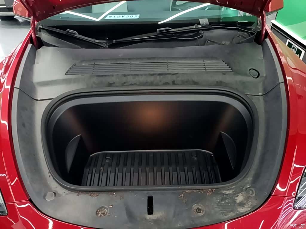 Tesla Model Y, 2022 20