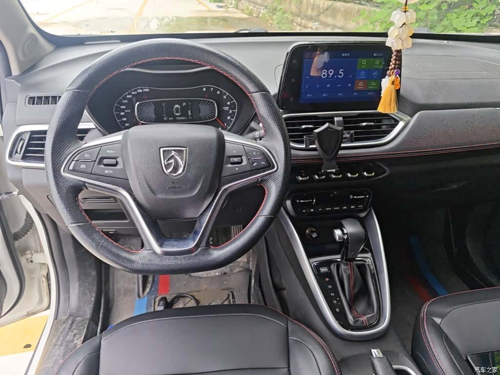 Wuling 510, 2019 10