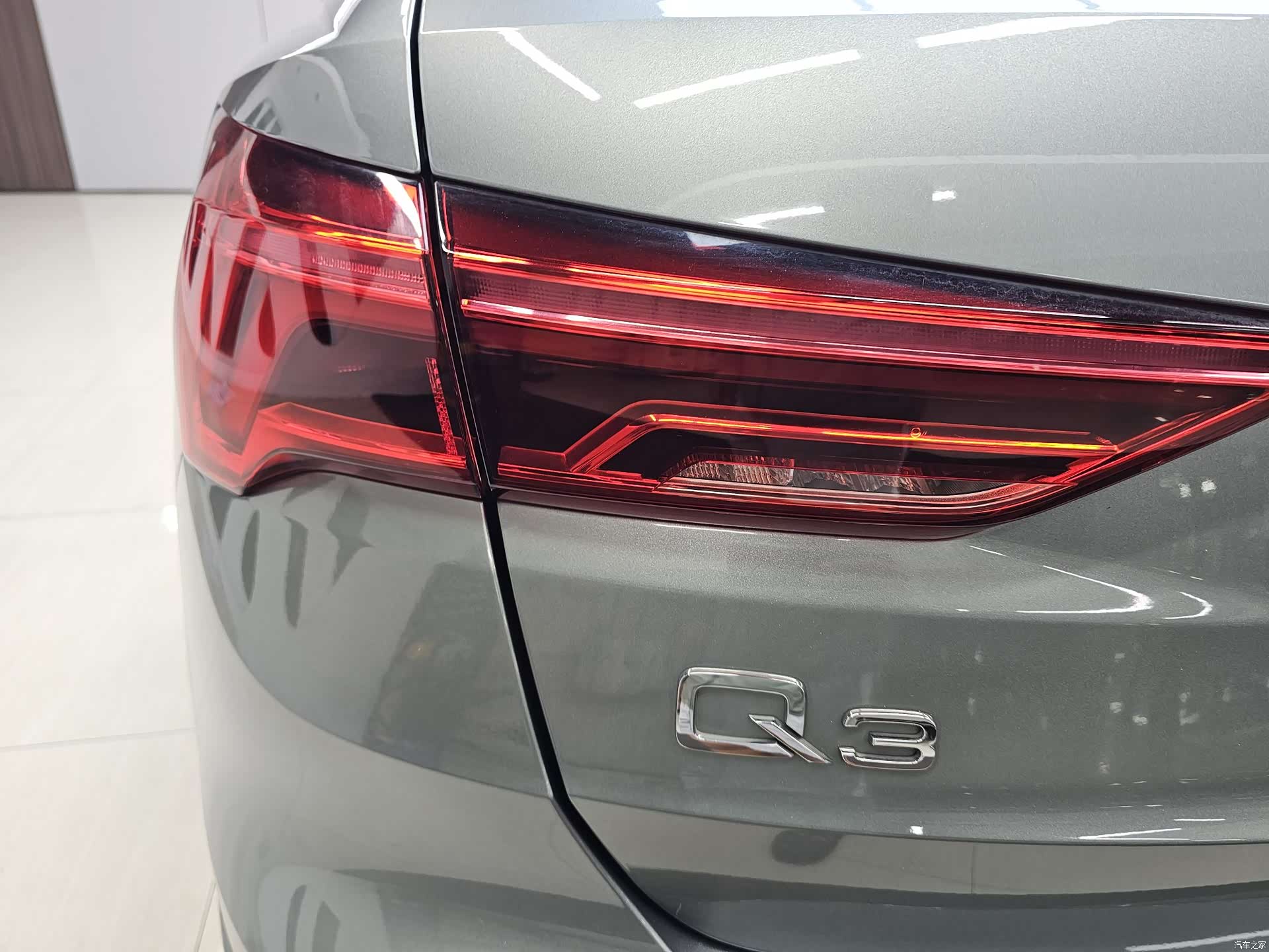 Audi Q3, 2022 10