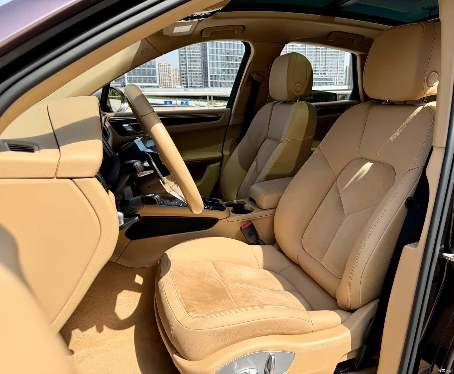 Porsche Macan, 2015 все фото