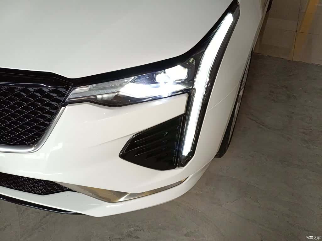 Cadillac CT4, 2023 24