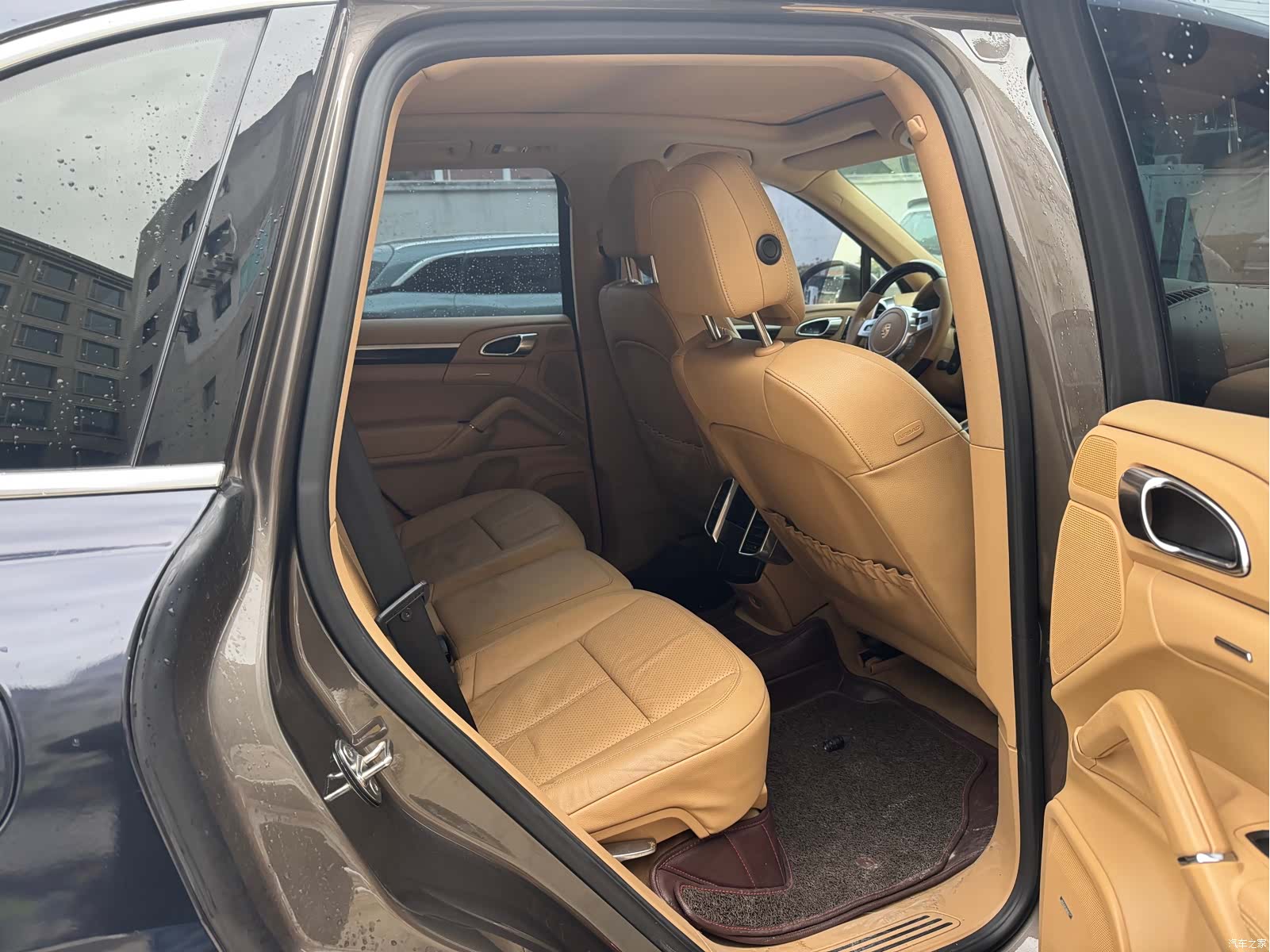 Porsche Cayenne, 2013 8