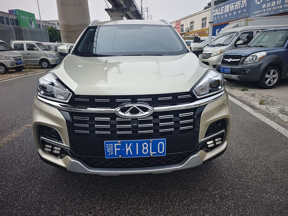 Chery Tiggo 8