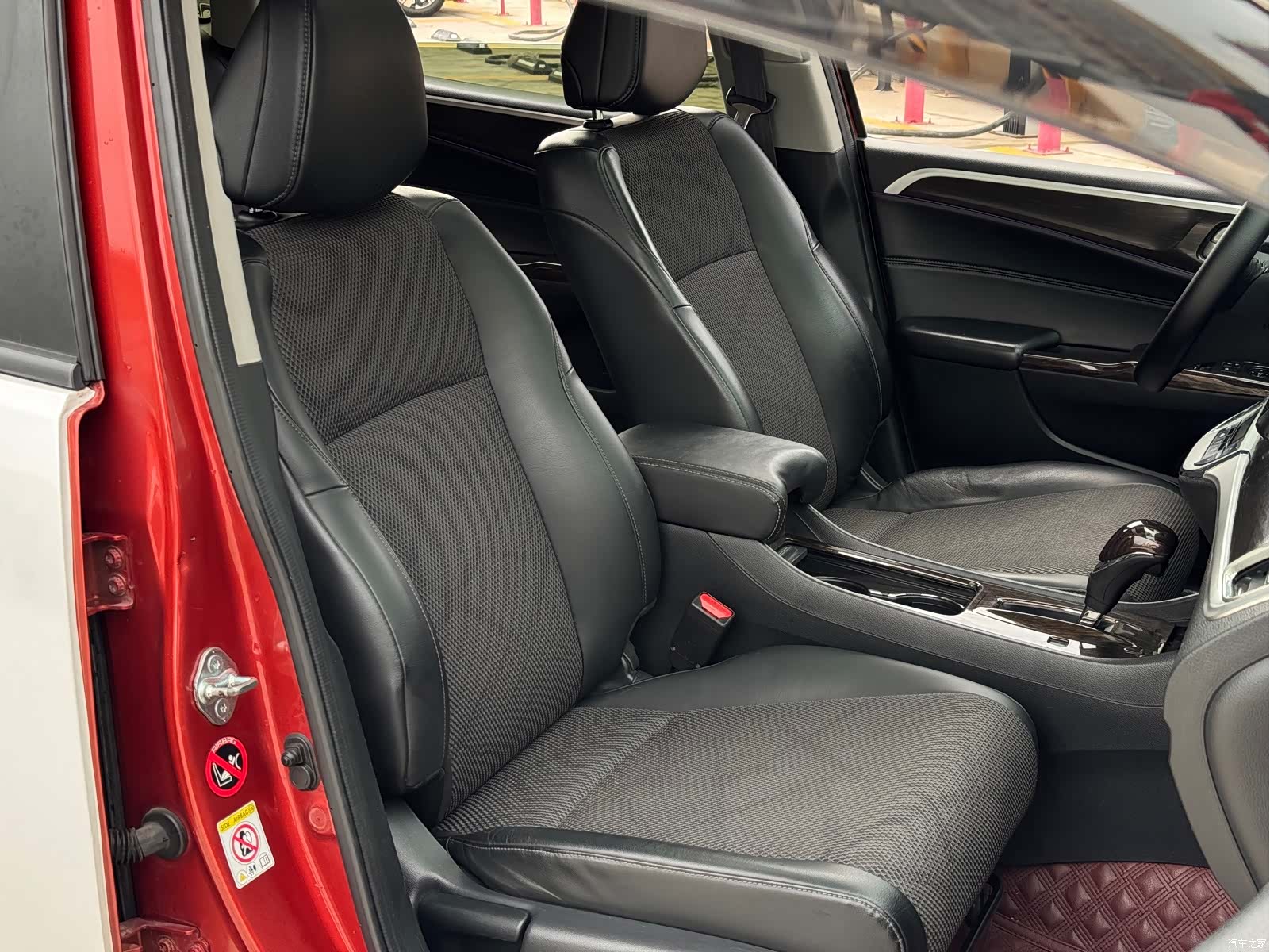 Honda Jade, 2016 23