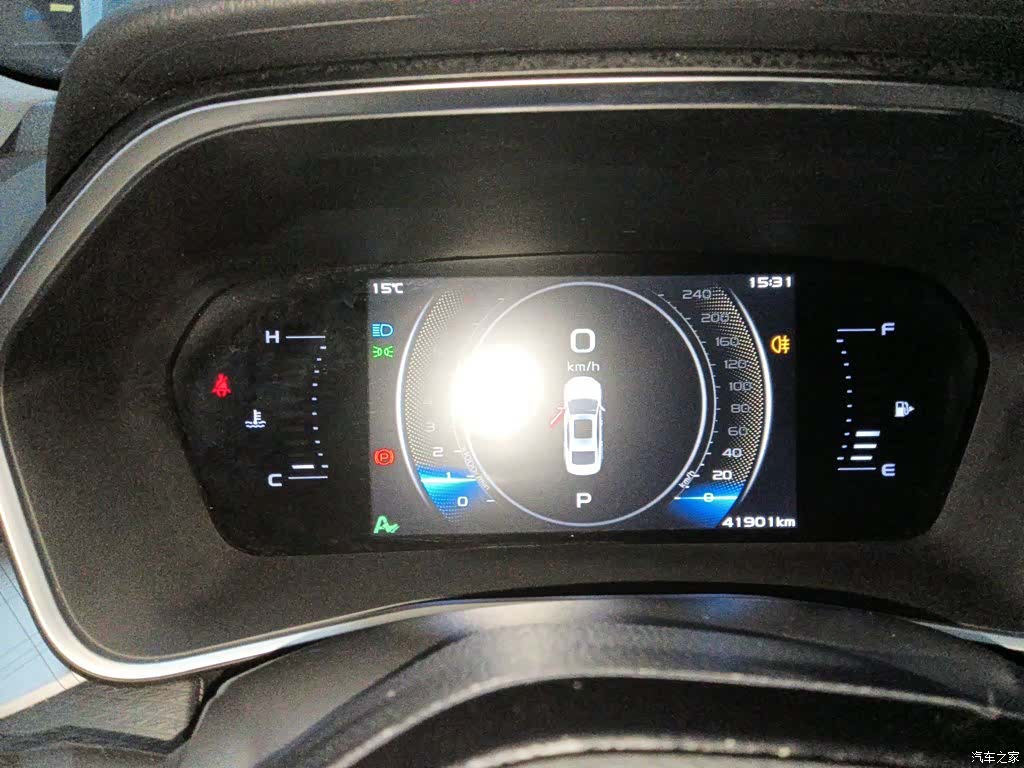 Geely Preface, 2022 8