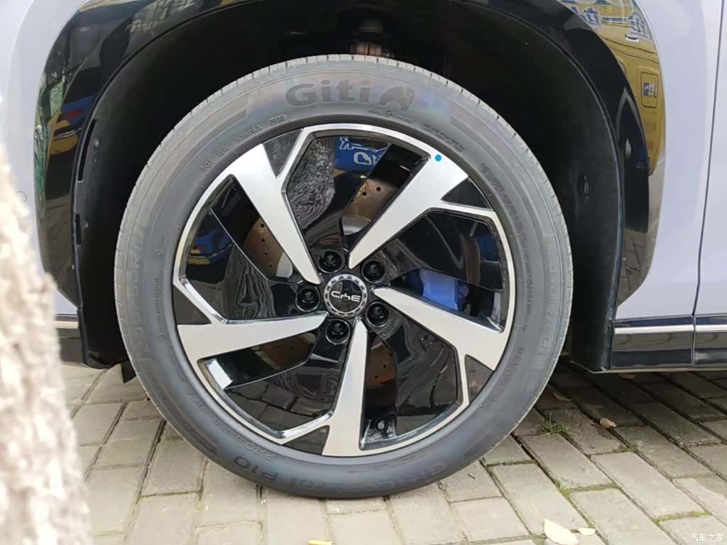 BYD HiAce, 2024 23