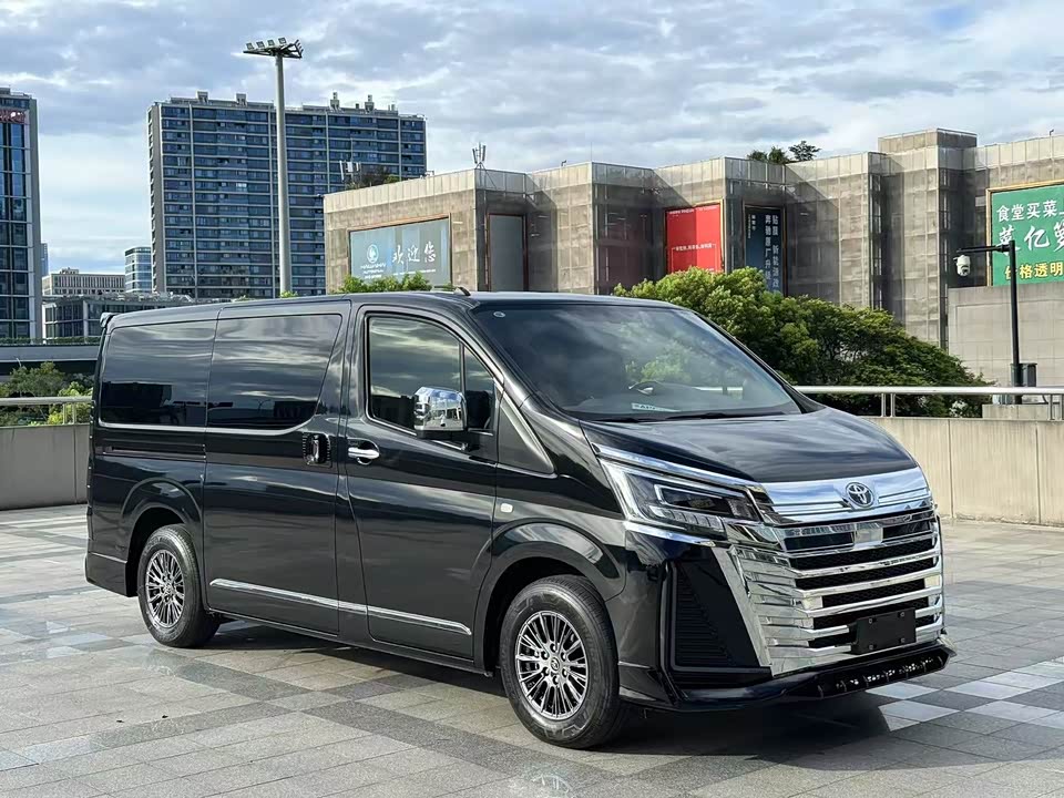 Toyota HIACE Toyota HIACE