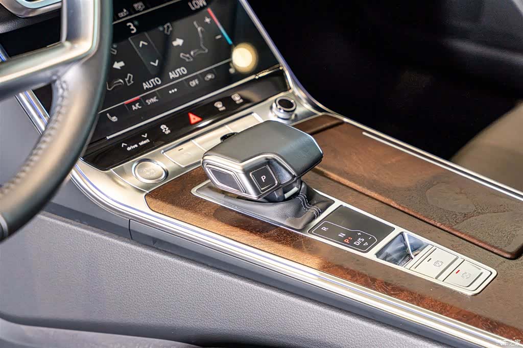 Audi A6, 2020 14