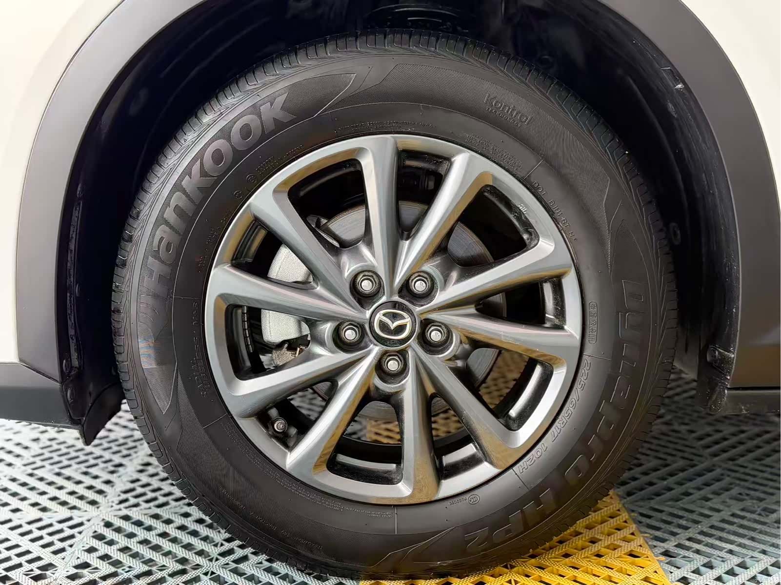 Mazda CX-4, 2023 22