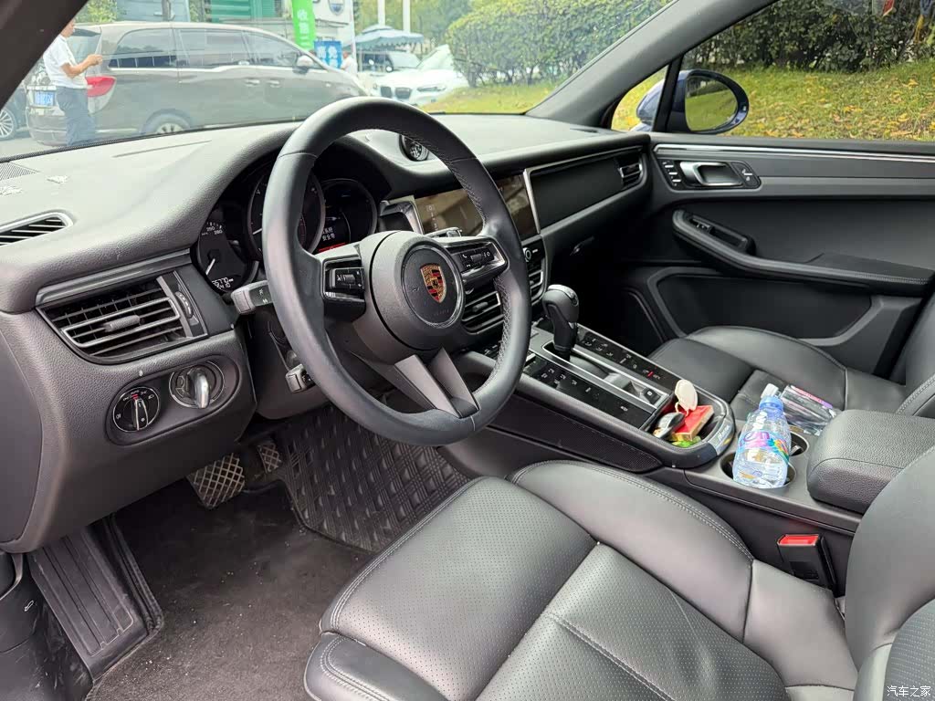 Porsche Macan, 2022 7