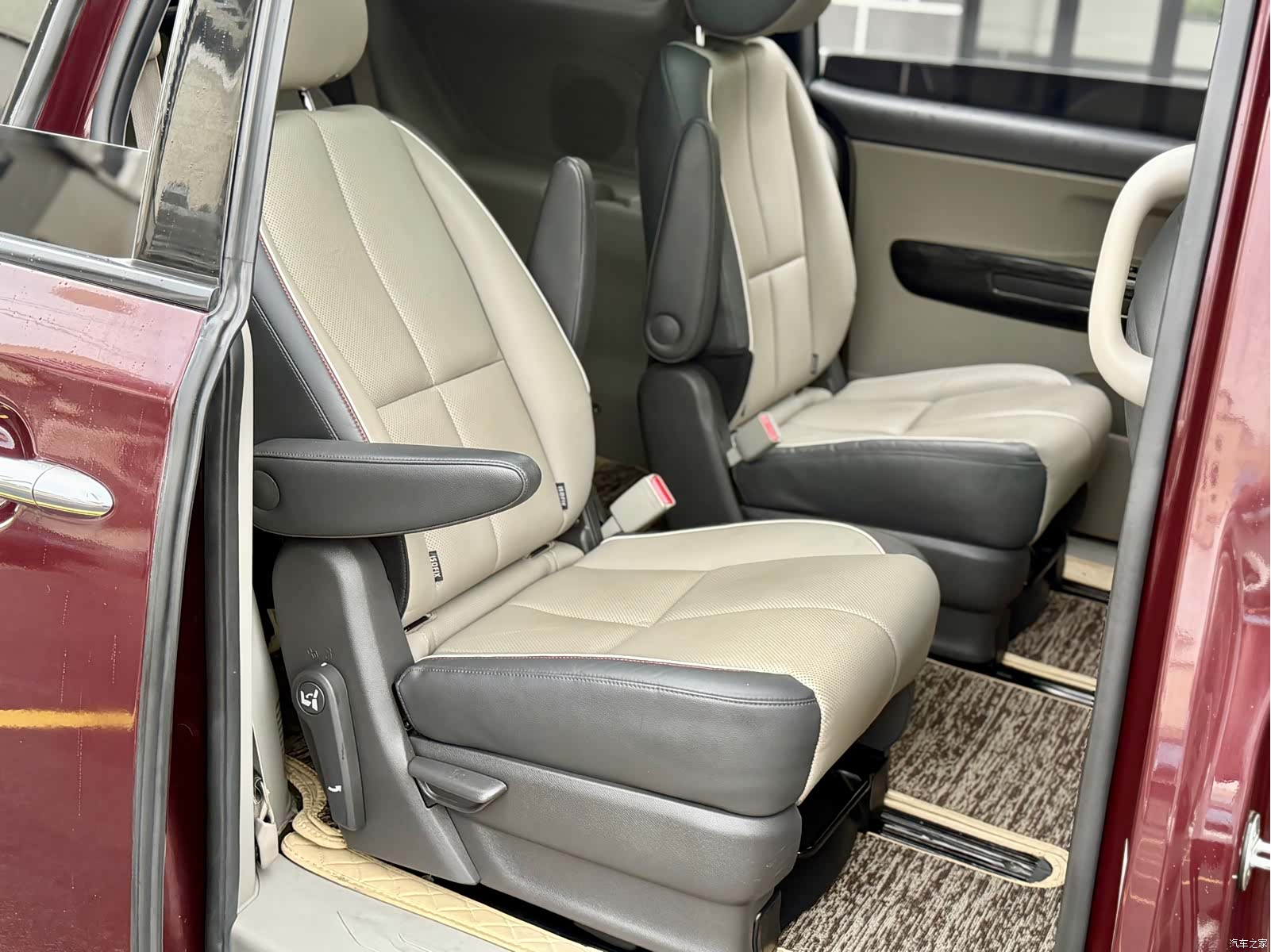 Kia Carnival, 2016 21