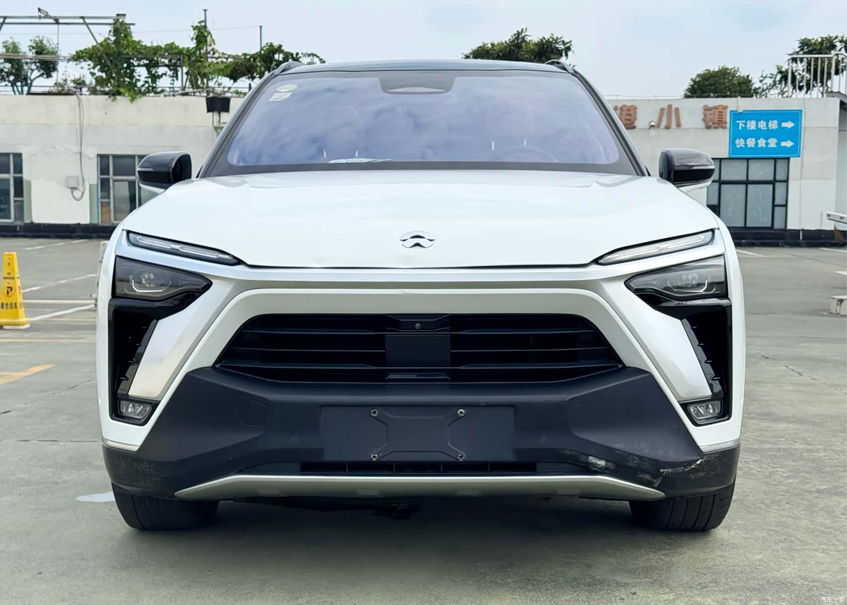 NIO ES8, 2021 2