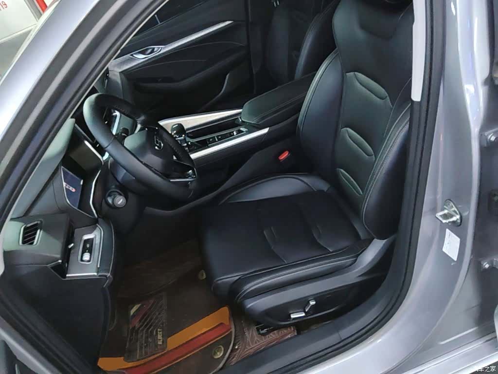 Geely Preface, 2022 15