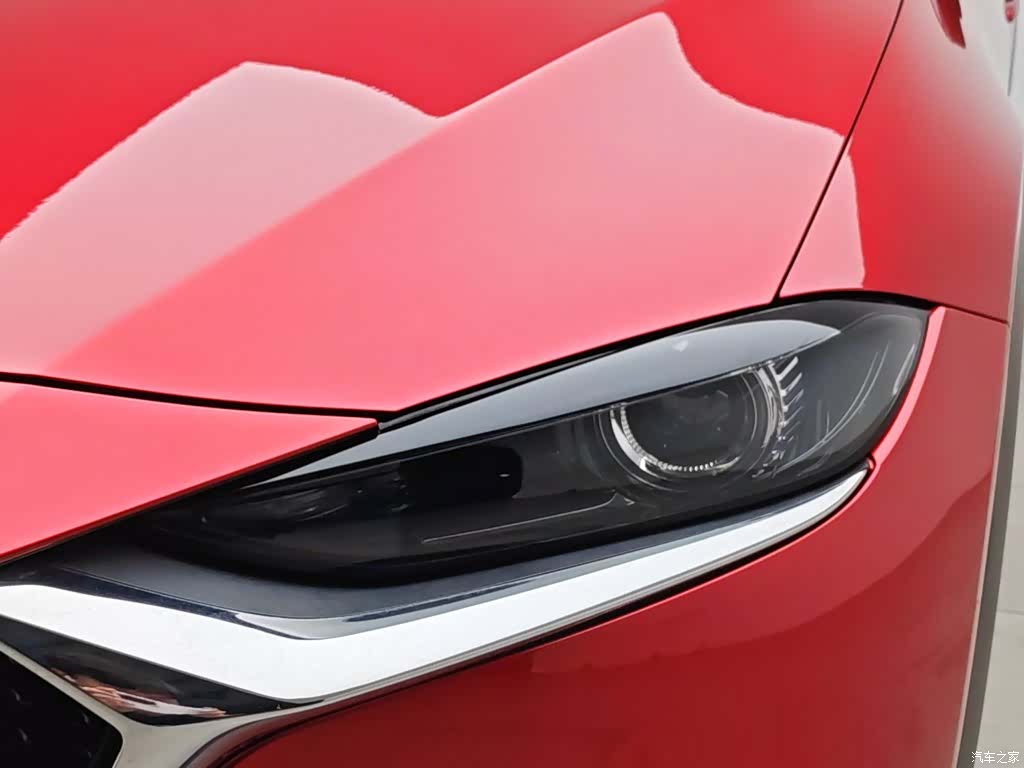 Mazda CX-4, 2022 7