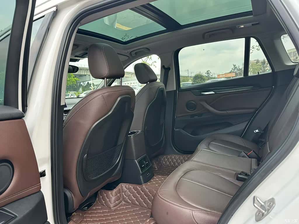 BMW X1, 2019 16