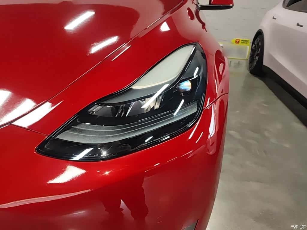 Tesla Model Y, 2021 18