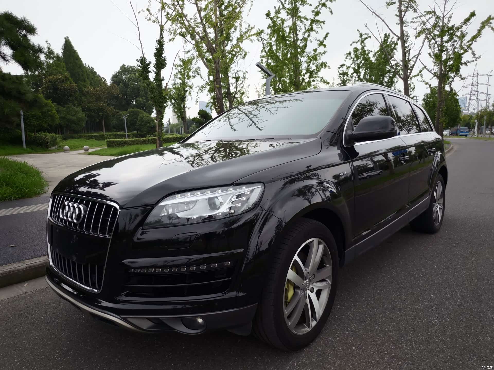 Audi Q7, 2015 1