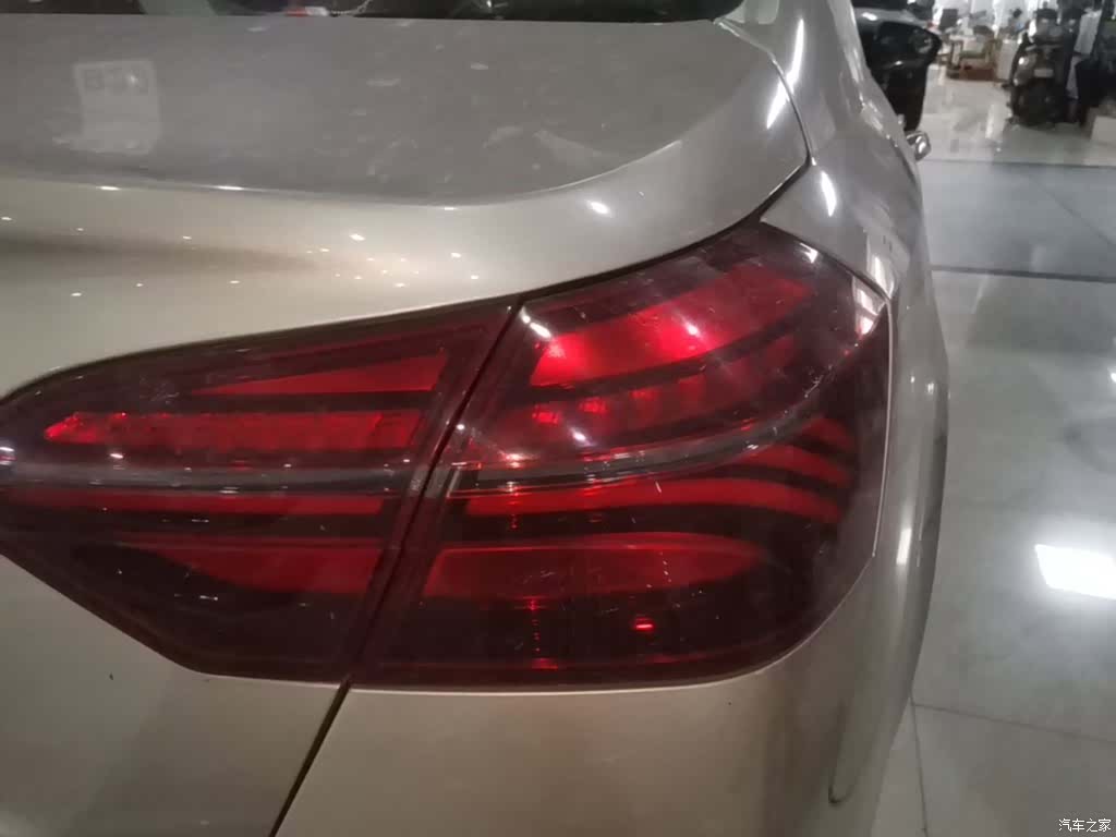 Geely Emgrand, 2018 8