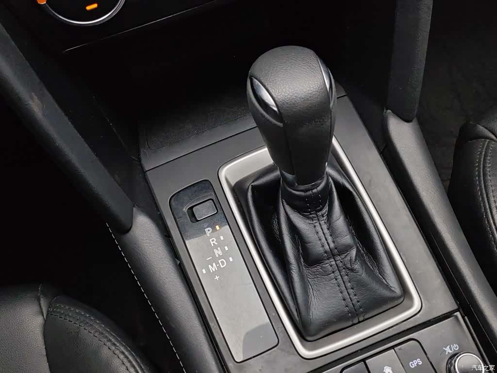 Mazda CX-4, 2022 13