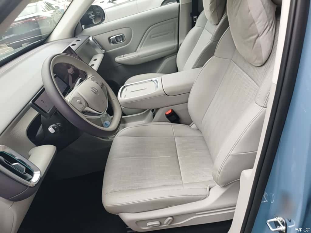 Leapmotor B10, 2025 15