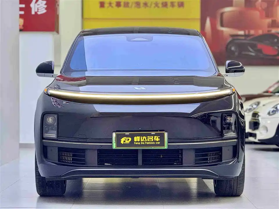 Li Auto Ideal L8