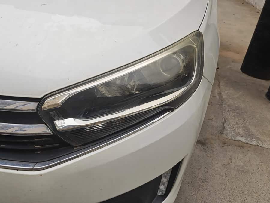 Citroën C-4 2017, фото 5
