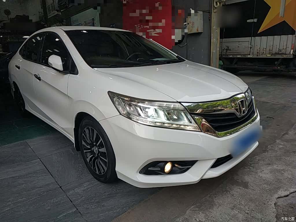 Honda Crider, 2015 4