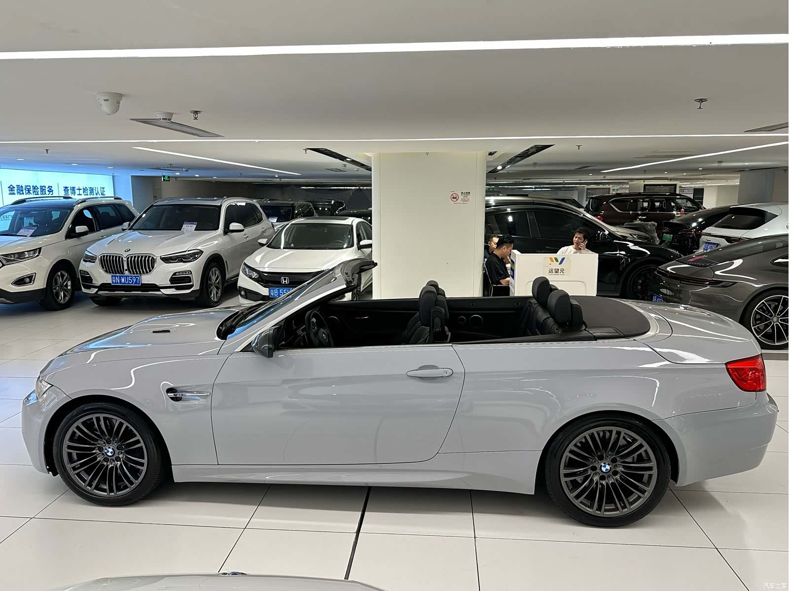BMW M3, 2011 все фото