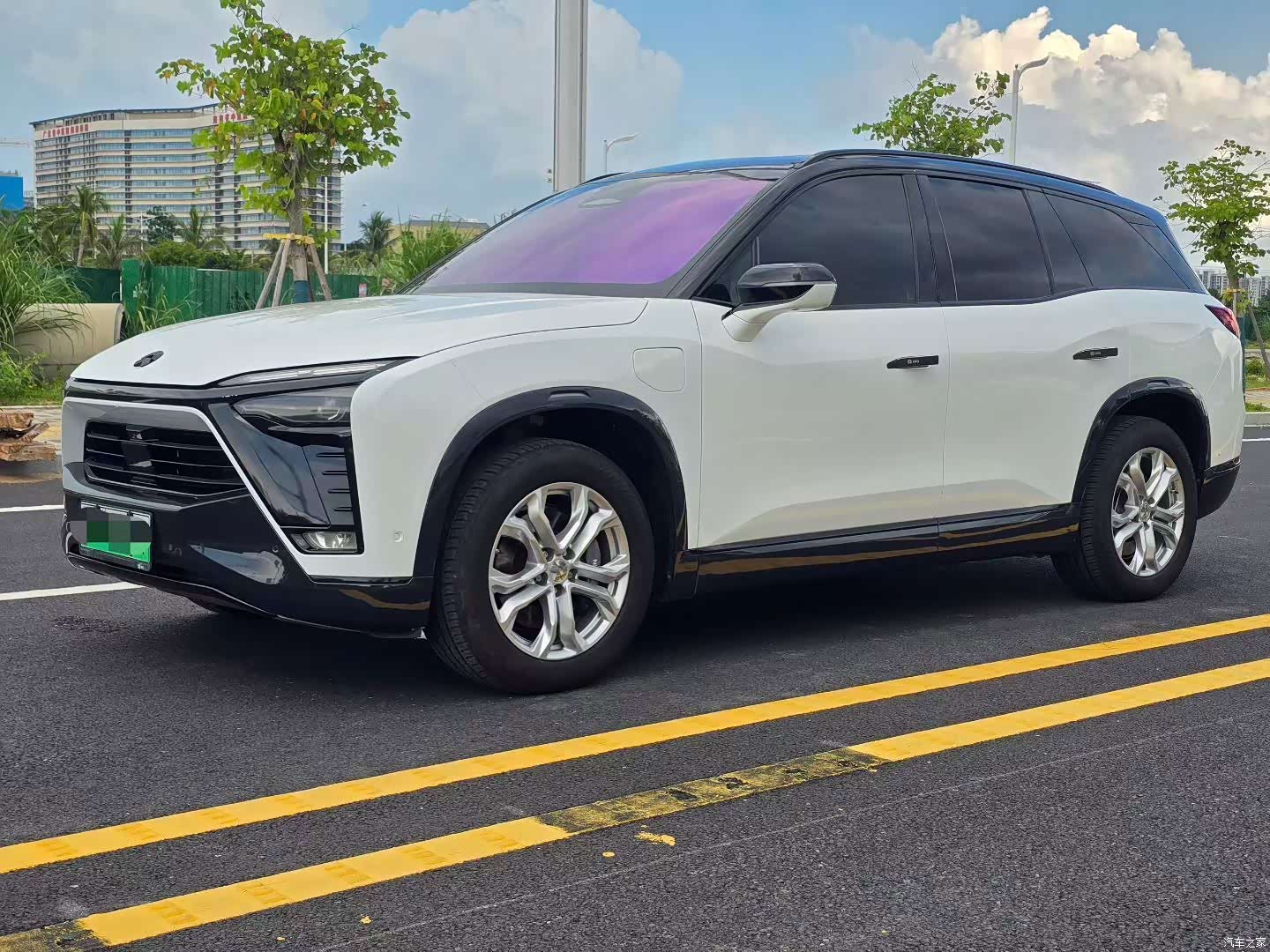 NIO ES8, 2021 1
