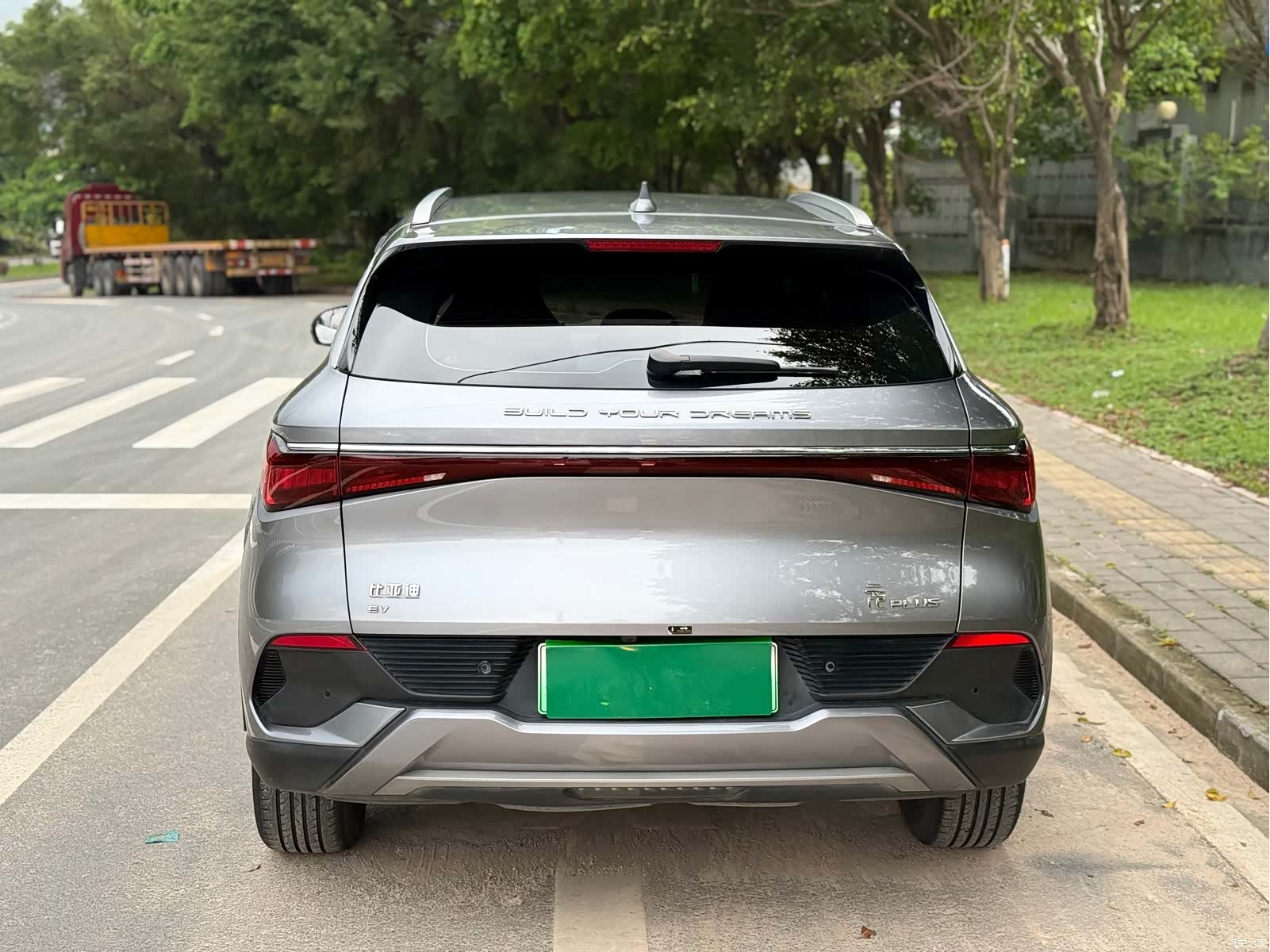BYD Yuan, 2022 все фото