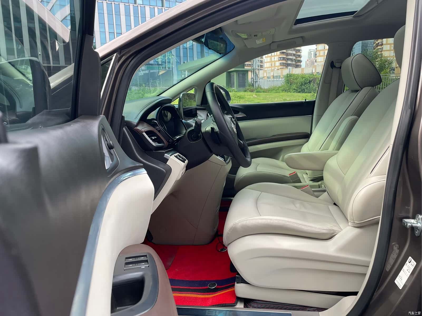 Buick GL8, 2021 6