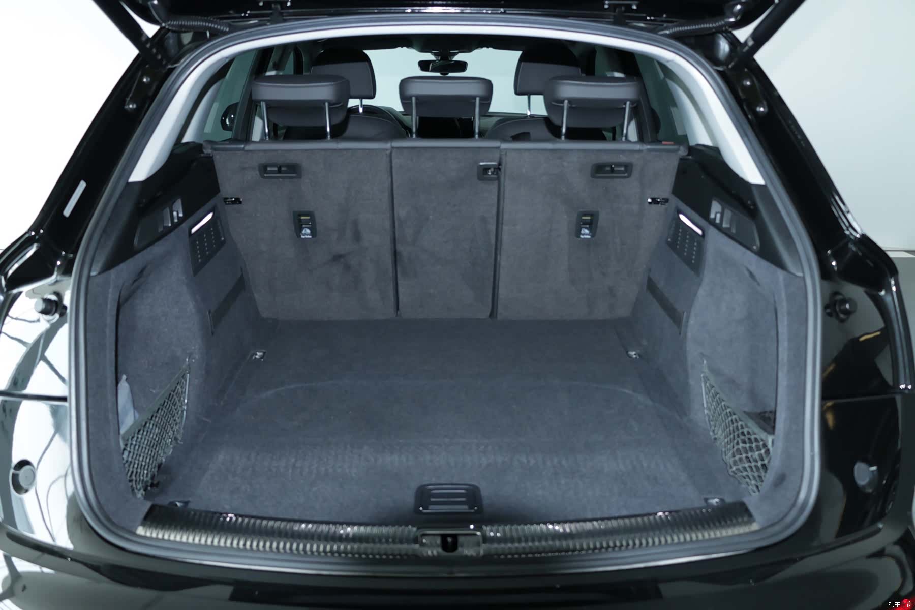 Audi Q5L, 2026 6