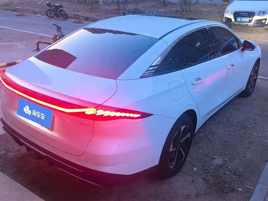 Geely Galaxy Galaxy L6