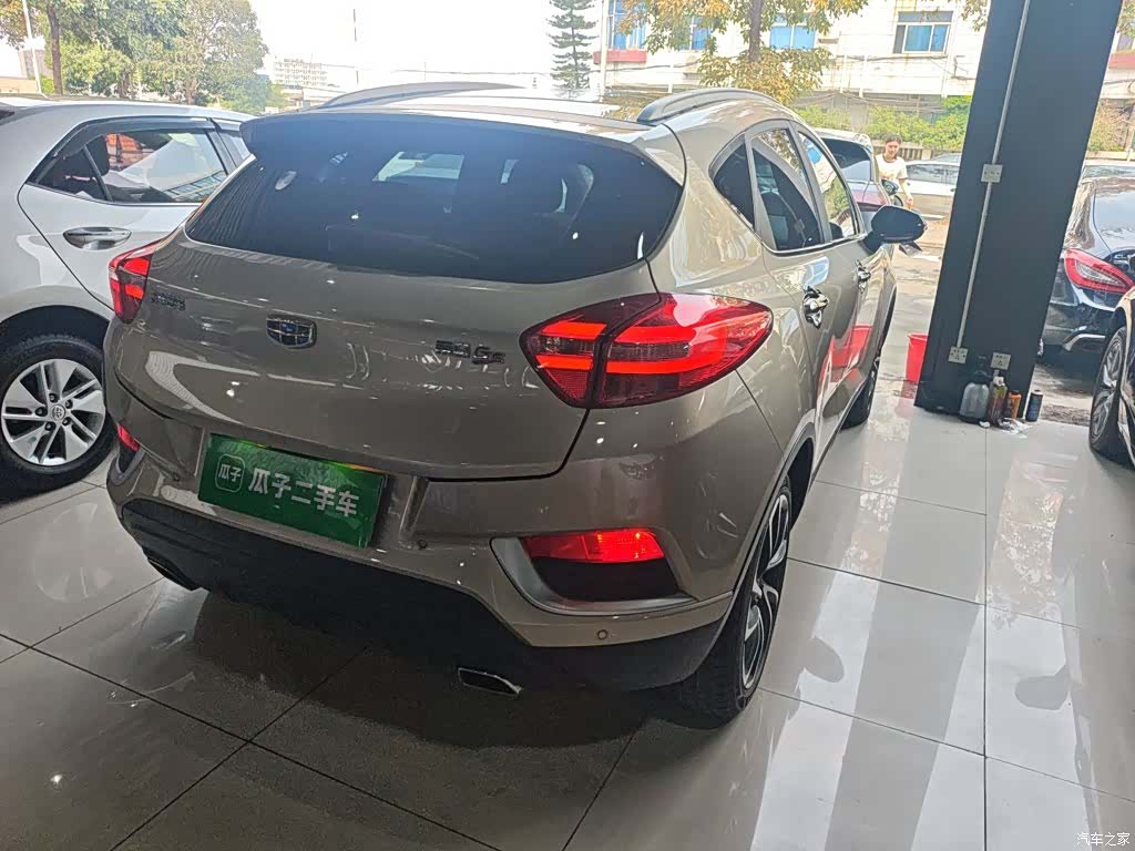 Geely Emgrand, 2017 все фото