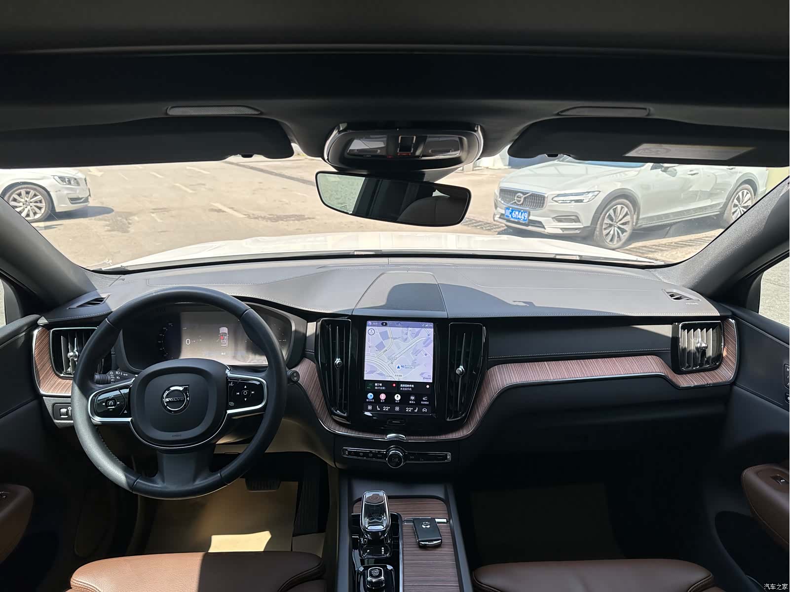 Volvo XC60, 2023 10