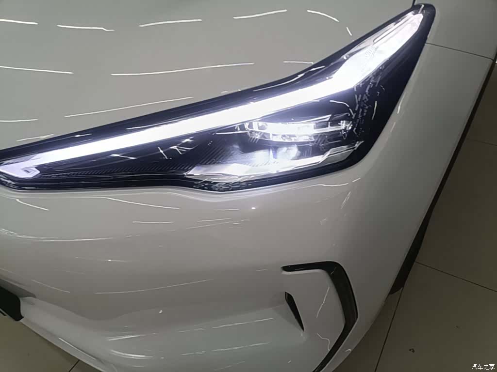 Geely Galaxy E5, 2026 18