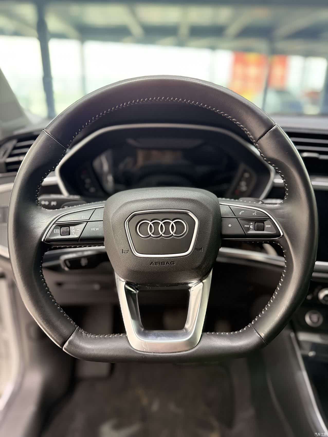 Audi Q3, 2022 8