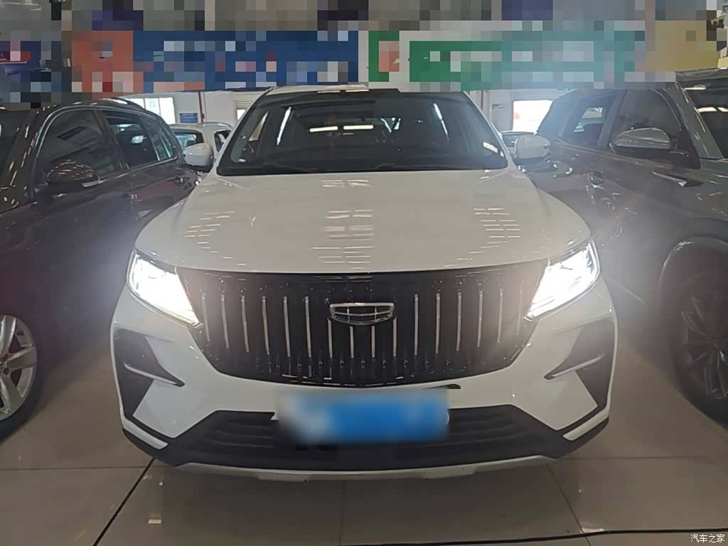 Geely X6, 2022 3