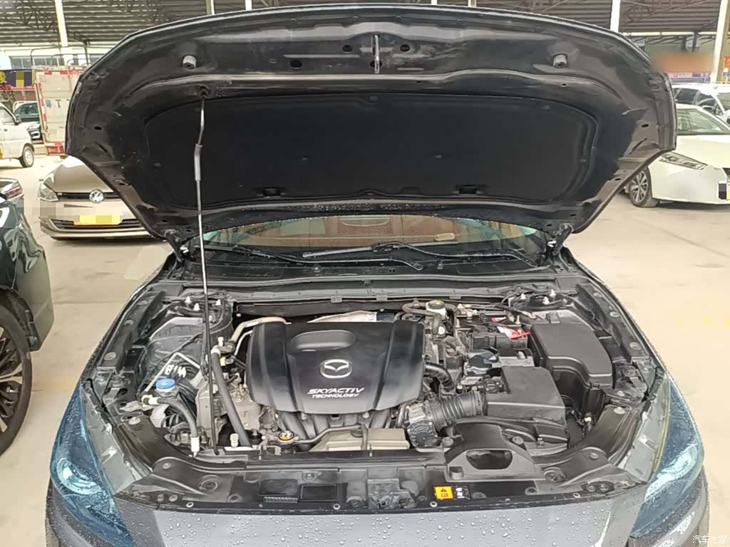 Mazda Mazda3, 2017 16